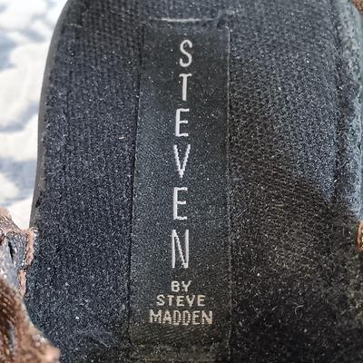 LOT 24: Shoe Collection Size 9 - Steve Madden, DKNY, Jennifer Lopez & More