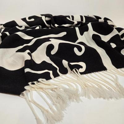 LOT 30: Houndstooth Canvas Rolling Duffle Bag, Two Jones New York Scarves, and More Black and White Scarves