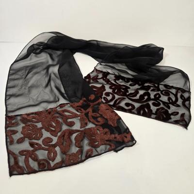 LOT 30: Houndstooth Canvas Rolling Duffle Bag, Two Jones New York Scarves, and More Black and White Scarves