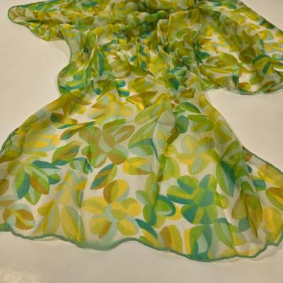 LOT 31: Fanny Bag Florence Italy, Pierre Cardin Paris Scarf, Colorful Yellow and Green Scarf, Real Estate Agent Scarf, and More