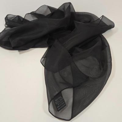 LOT 34: Rose De' Hand Bag, and Multiple Fashionable Scarves