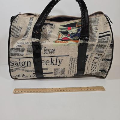 LOT 39: Newspaper Print Tote and Multiple Fashionable Scarves
