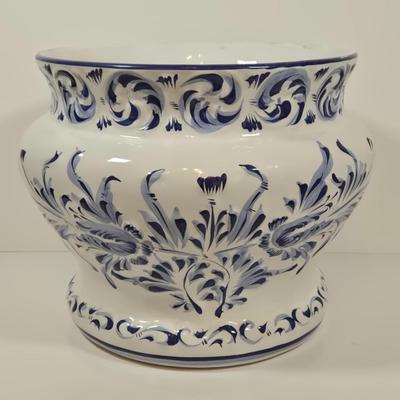 LOT 50: Jardiniere Planter on Pedestal/Hand Made in Portugal. Can Also Be Separated as a Vase and Planter