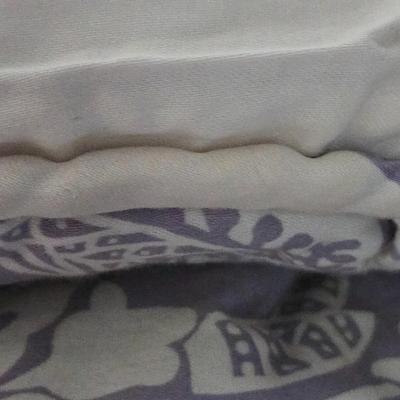 LOT 52: Bella Lux Fine Linens Reversible Comforter and Two Matching Throw Pillows