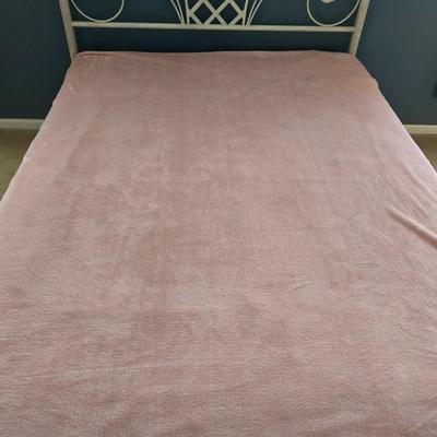 LOT 54: United Feather and Down Pink Comforter, White Hollander Comforter. Sage Green Comforter, and Pink Mainstays Blanket