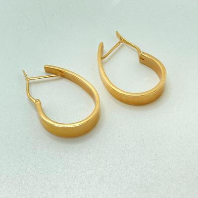 LOT 55: CJ Gold Hoop Earrings - 14KT, TW 3.90g