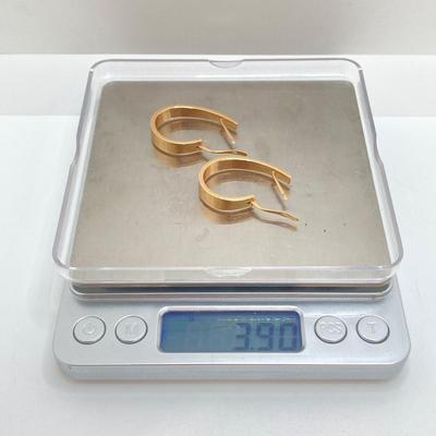 LOT 55: CJ Gold Hoop Earrings - 14KT, TW 3.90g