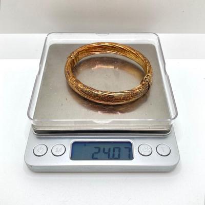 LOT 57: 925 Italy Sterling Gold Vermeil Hinged Bangle Bracelet - TW 24.07g