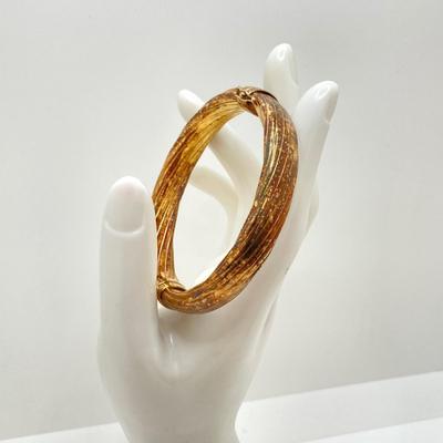 LOT 57: 925 Italy Sterling Gold Vermeil Hinged Bangle Bracelet - TW 24.07g