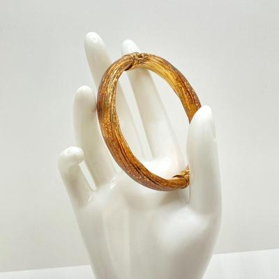 LOT 57: 925 Italy Sterling Gold Vermeil Hinged Bangle Bracelet - TW 24.07g