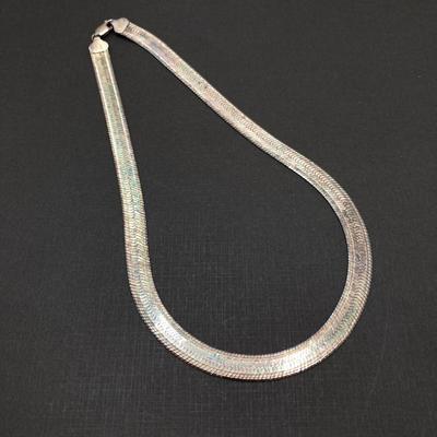 LOT 58: 925 Sterling Made in Italy Silver Herringbone Chain Necklace - TW 28.97g