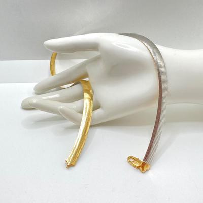 LOT 61: GD Italy 18K GP Reversible Herringbone Chain Necklace