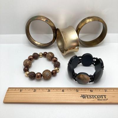 Sale Photo Thumbnail #377