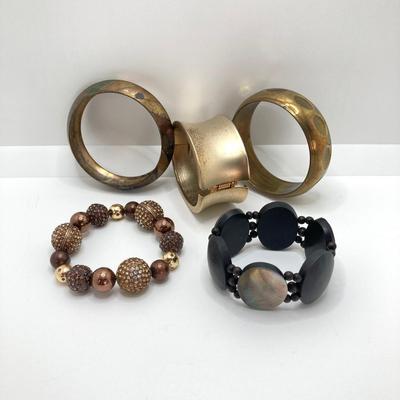 Sale Photo Thumbnail #367