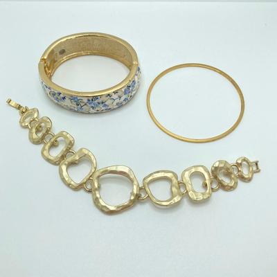 Sale Photo Thumbnail #296