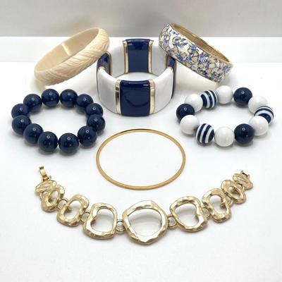 Sale Photo Thumbnail #295