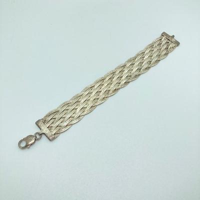 LOT 68: 925 Sterling Silver (Made in Italy Milor) Braided Herringbone Bracelet - TW 27.40g