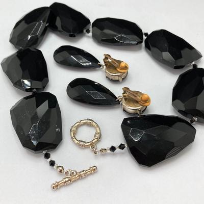 LOT 70: Pair of Vintage Necklace and Earrings Sets (Polished Stone / Onyx)