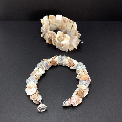LOT 71: Vintage Shell / Nautical Style Jewelry - Bracelets and Earrings