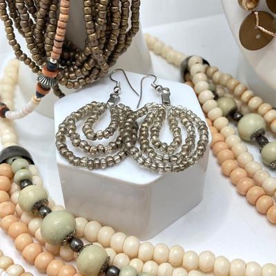 LOT 77: Large Fashion Jewelry Collection - Necklaces and More