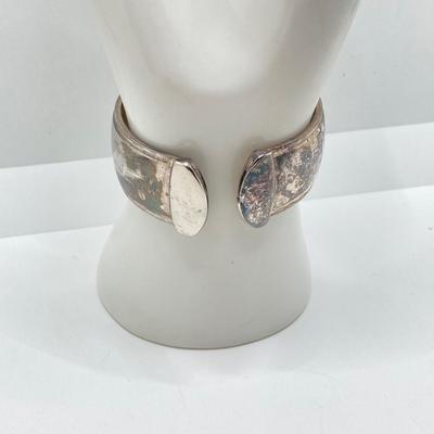 Sale Photo Thumbnail #476