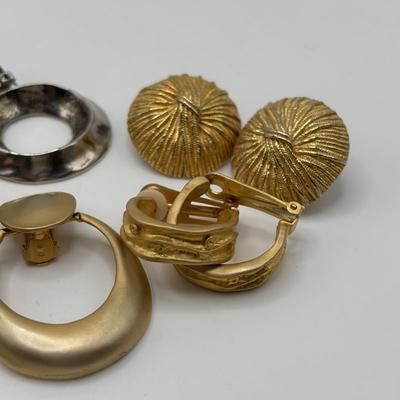 Sale Photo Thumbnail #437