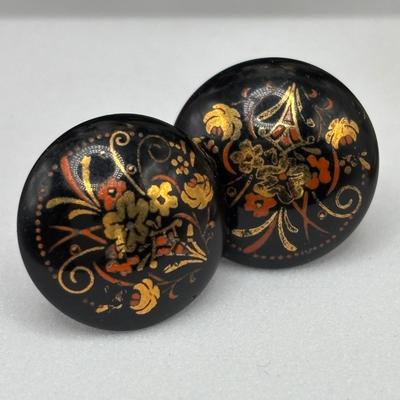 LOT 83: Fashion Pierced Earring Collection & Vintage Black & Gold Dangle Clip-On Earrings