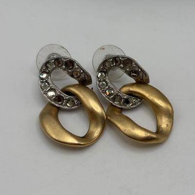 LOT 87: Gold Tone Fashion Jewelry Collection Featuring a Chico's Necklace &n Earring Set