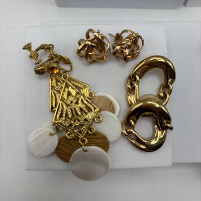 LOT 94: Gold & Silver Tone Earring Collection Pierced & Clip - On
