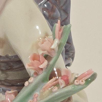 LOT 138: Vintage Cloth and Wood Hand-Painted Fan, Antique Mouring Hand Fan, Vintage Bamboo Hand Fan, and Lladro Kiyoko Porcelain Figurine