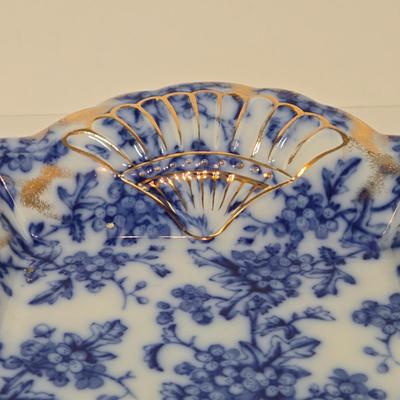 LOT 142: Mercer China Serving Plate and 12 Matching Desert Bowls with Gold-tone Accents