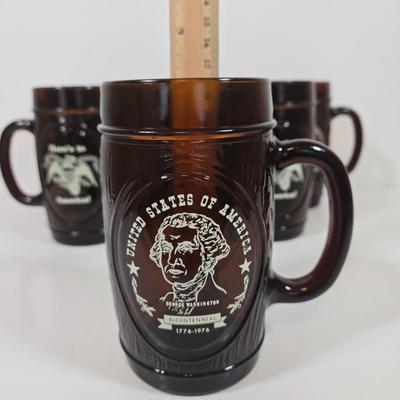 LOT 144: George Washington Bicentennial Mugs