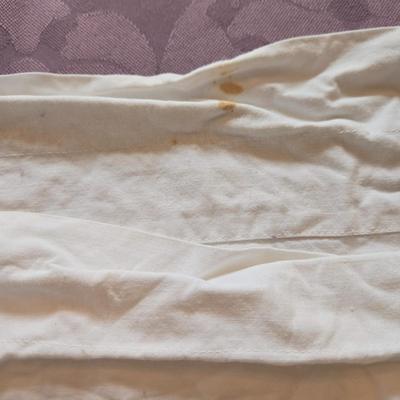 LOT 150: Linens Including Rectangle Tablecloths, Small Round Table Clothes, Table Scarves, Napkins, and More