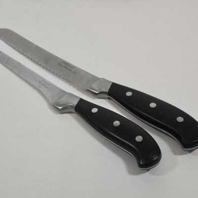 LOT 154: Oneida Triple-rivet Stainless Steel Knives Set