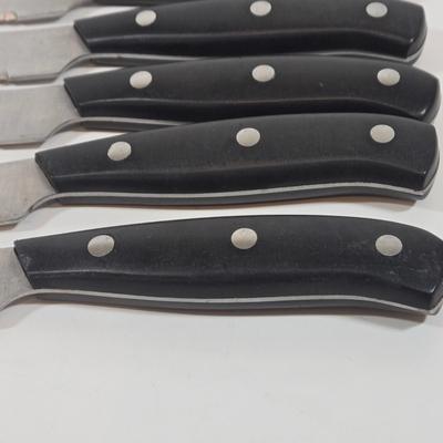 LOT 154: Oneida Triple-rivet Stainless Steel Knives Set