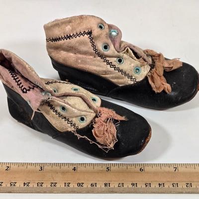 LOT 155: Vintage Faux Tortoise Shell Celluloid Spanish Mantilla Style Comb with Rhinestones, Antique Daguerreotype with Photo, Art Deco...