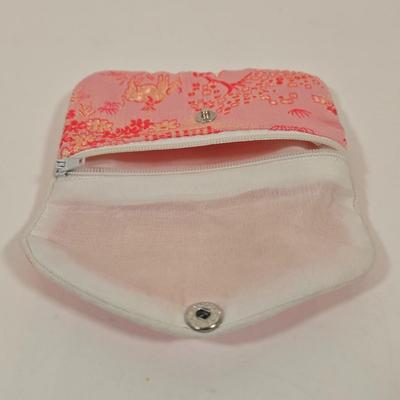 LOT 158: Joy Mangano Leopard Print Jewelry Organizer Zip Carry Case Travel and Storage, Two Vintage Traveling Silk Jewerly Bags and Coin...