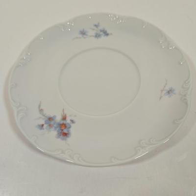 LOT 159: Rosenthal Classic Rose China Set Service for 8, Serving Platter, Serving Bowl, Creamer & Sugar