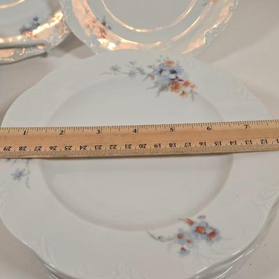 LOT 159: Rosenthal Classic Rose China Set Service for 8, Serving Platter, Serving Bowl, Creamer & Sugar