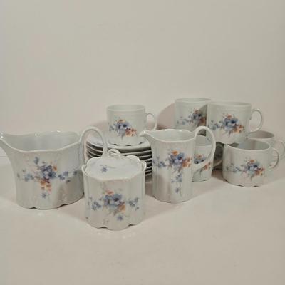 LOT 159: Rosenthal Classic Rose China Set Service for 8, Serving Platter, Serving Bowl, Creamer & Sugar