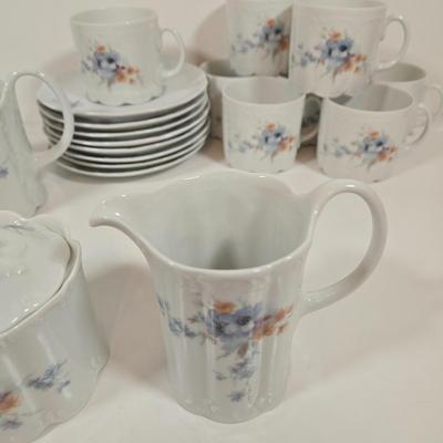 LOT 159: Rosenthal Classic Rose China Set Service for 8, Serving Platter, Serving Bowl, Creamer & Sugar