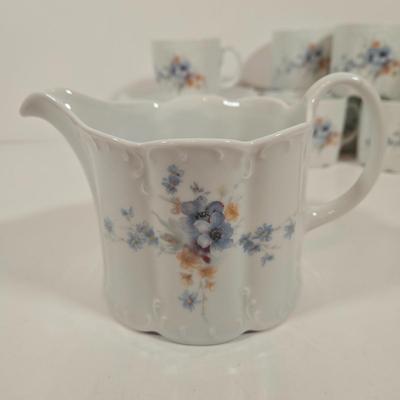 LOT 159: Rosenthal Classic Rose China Set Service for 8, Serving Platter, Serving Bowl, Creamer & Sugar