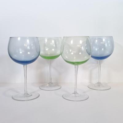 LOT 165: Collection of Vintage Multicolored Glassware