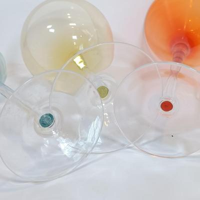 LOT 165: Collection of Vintage Multicolored Glassware