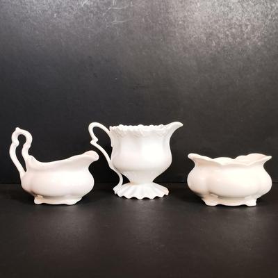 LOT 166: Peppertree Tabletops and Strawberry Street Dishware