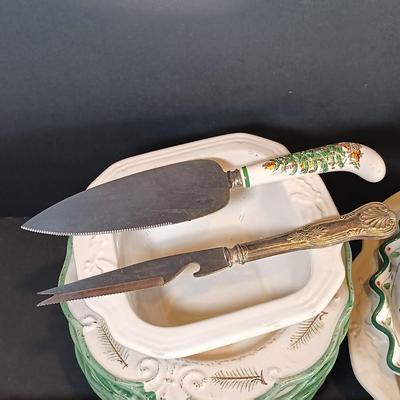 LOT 168: Holiday Collection- Royal Norfolk Plates, Christmas Serving Trowls & More