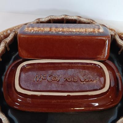 LOT 172: McCoy Butter Dish and Serving Platter, Pyrex Pie Plates, Pampered Chef Bread Tube & More