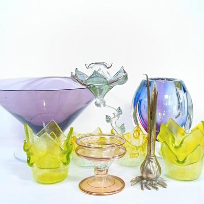 LOT 173: Murano-Style Art Glass Vase, Egyptian Hand Blown Glass Oil Burner, Onion Bulb Bud Vase & More