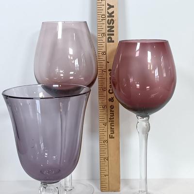 LOT 175: Collection of Purple Glassware