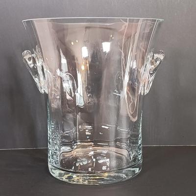 LOT 176: Mother of Pearl Hor D'oeuvre Picks, Crackle Wine Glasses & Ice Bucket